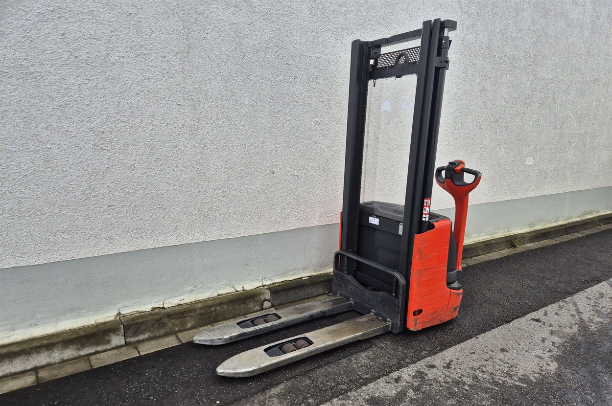 Linde L12