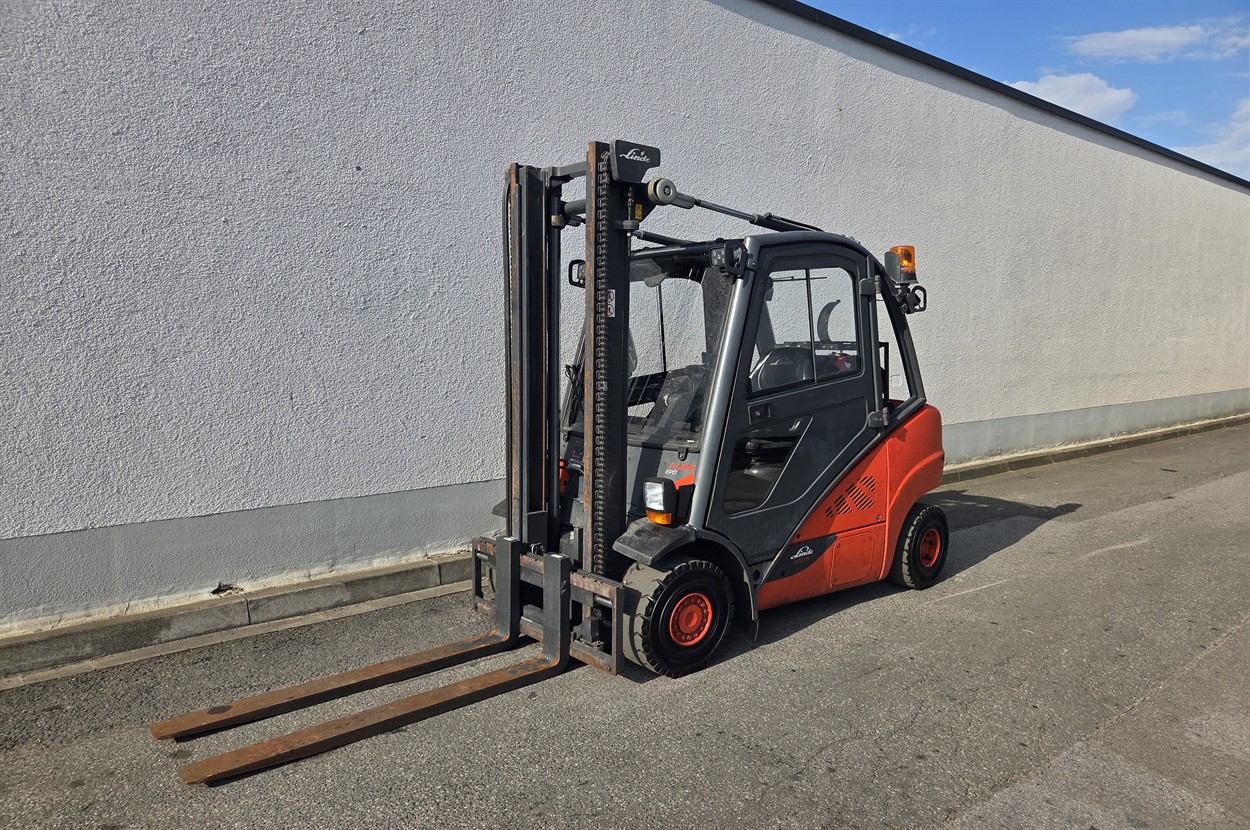 Linde H25T-02
